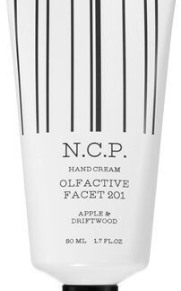N.C.P. Olfactives201 Apple & Driftwood crema per le mani unisex50 ml